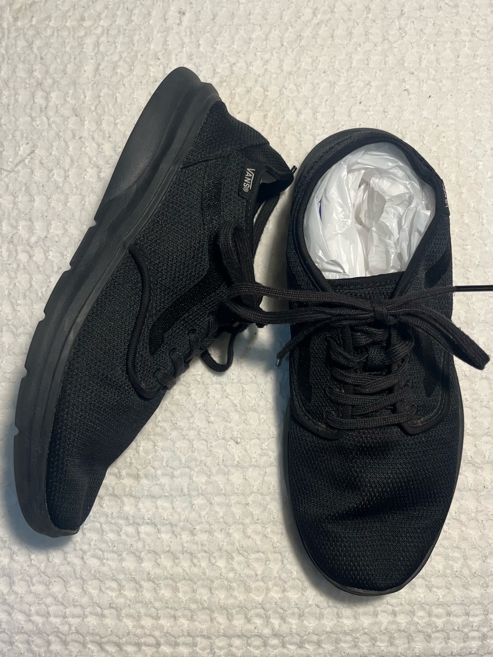 Vans Men’s Black Athletic Lace-Up Sneakers